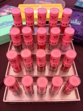 Jeffree Star Cosmetics Lips